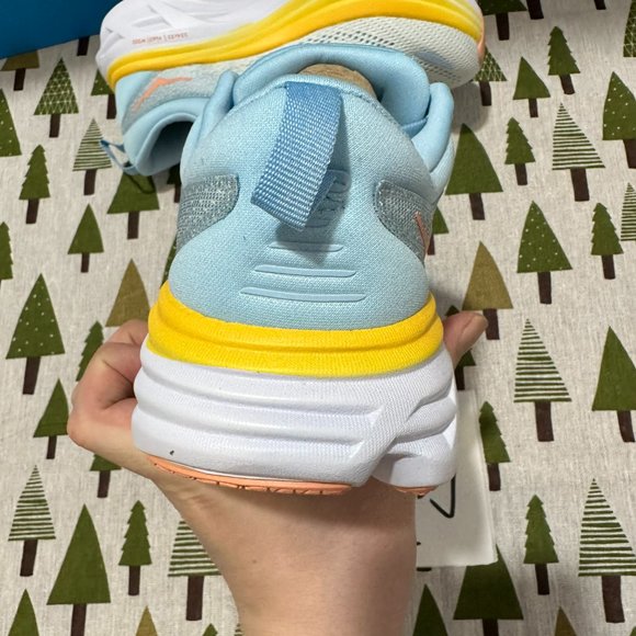 Women's Eevervday Running Impala / Cyclamen Bondi 8 Sneakers - Picture 3 of 7